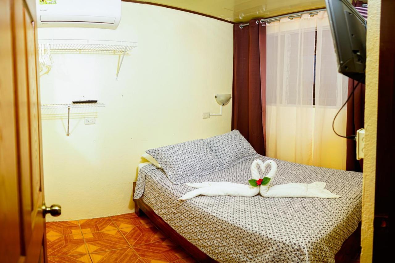 Cabinas Colibri La Fortuna ภายนอก รูปภาพ