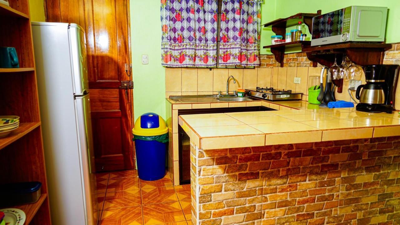 Cabinas Colibri La Fortuna ภายนอก รูปภาพ