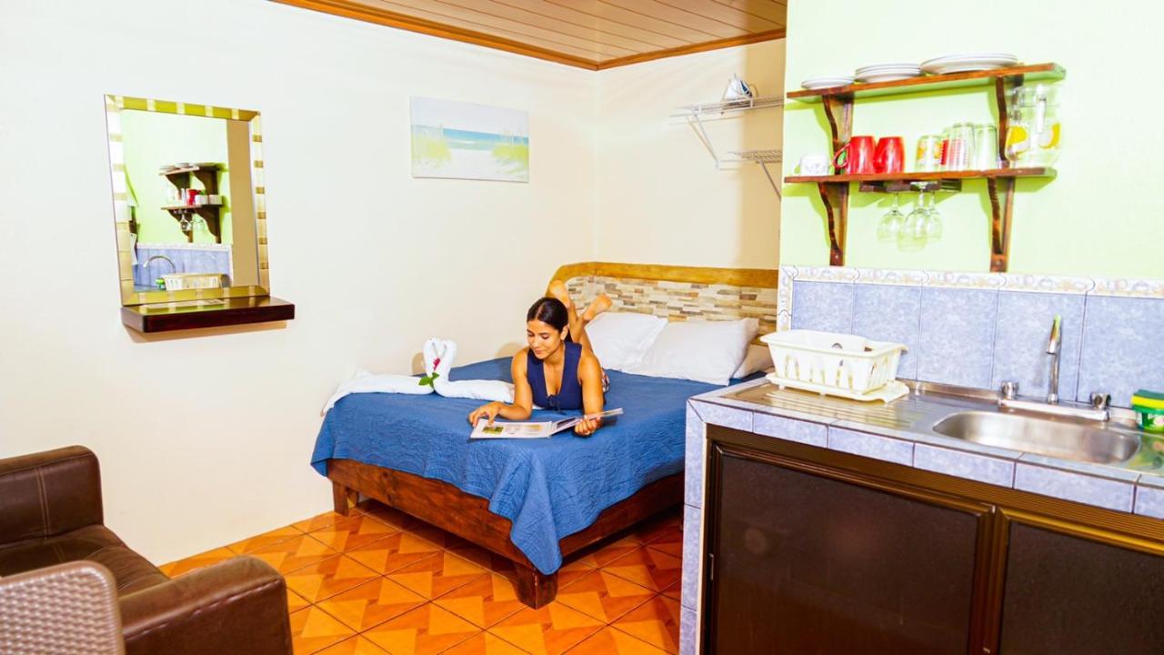 Cabinas Colibri La Fortuna ภายนอก รูปภาพ